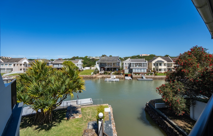 5 Bedroom Property for Sale in Royal Alfred Marina Eastern Cape